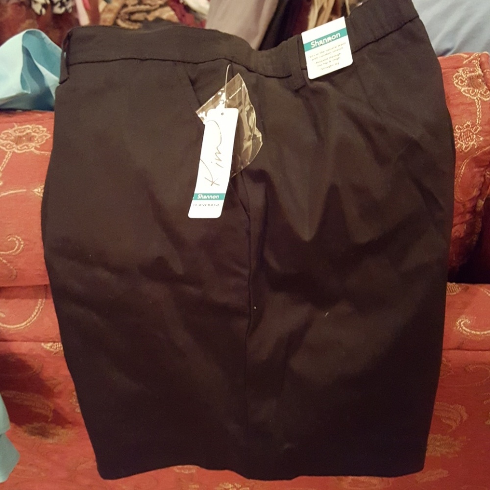 New, never worn Kim Rogers black shorts.